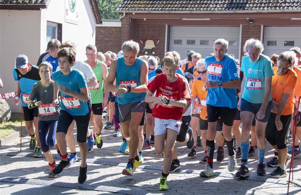 Auf gehts zum fünf Kilometerlauf. Foto Ulich