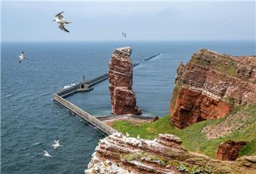 Auf Helgoland muss eine Bombe entschärft werden.