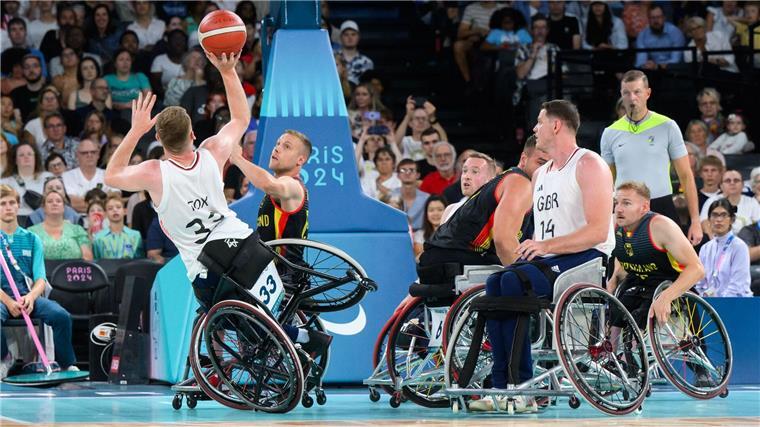 „Jetzt wollen wir Gold“: Tischtennis-Doppel steht im Finale Auftakt-Niederlage für die deutschen Rollstuhlbasketballer gegen Großbritannien.