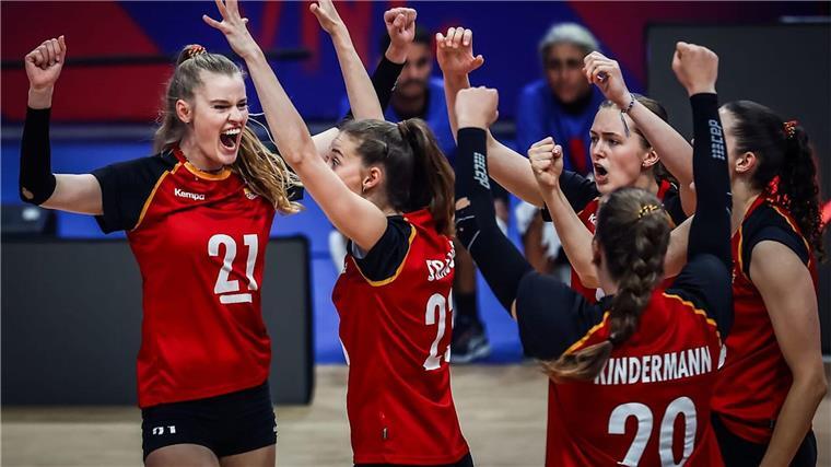 Auftakterfolg für die deutschen Volleyballerinnen in der Nationenliga.