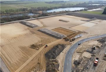 Aus der Luft werden die Ausmaße des künftigen Sportparks deutlich. Luftfoto: Landschaftsarchitekt Lüder Hoppe