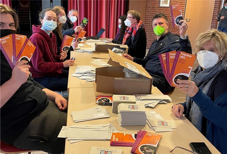 Aus Klimaschutzgründen hat die Evangelische Jugend Wesermünde darauf verzichtet, ein dickes Programmheft zu drucken. 