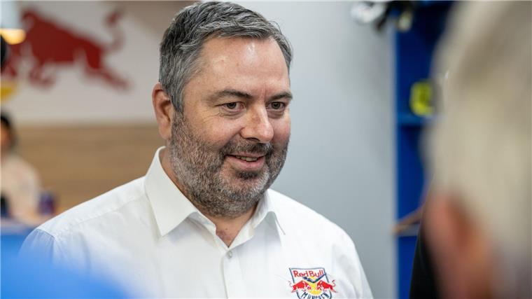 Aus Sicht von Christian Winkler, Manager des EHC Red Bull München, gehören Kaderumbrüche dazu.