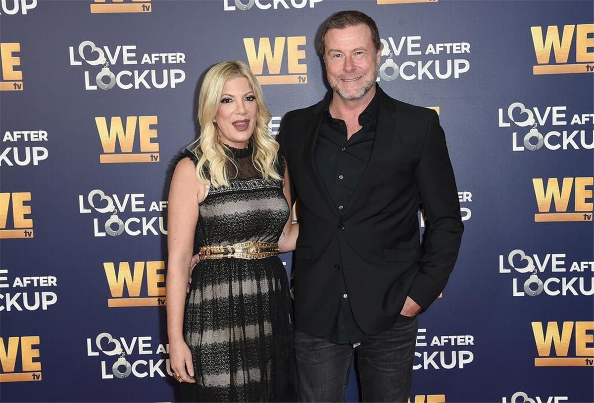 Ehe-Aus für Tori Spelling und Dean McDermott Aus und vorbei: Tori Spelling und Dean McDermott waren 18 Jahre lang verheiratet.