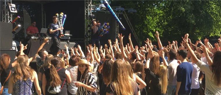 Ausgelassene Stimmung beim Frühtanz in Steinau 2018.