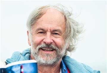 Autor Klaus-Peter Wolf kommt nach Cuxhaven.