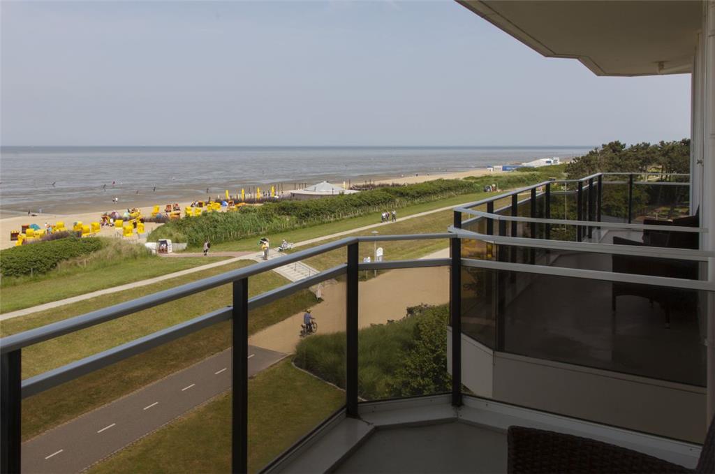 Badhotel Sternhagen in Cuxhaven-Duhnen: Fünf-Sterne-Blick aus einer Suite aufs W...