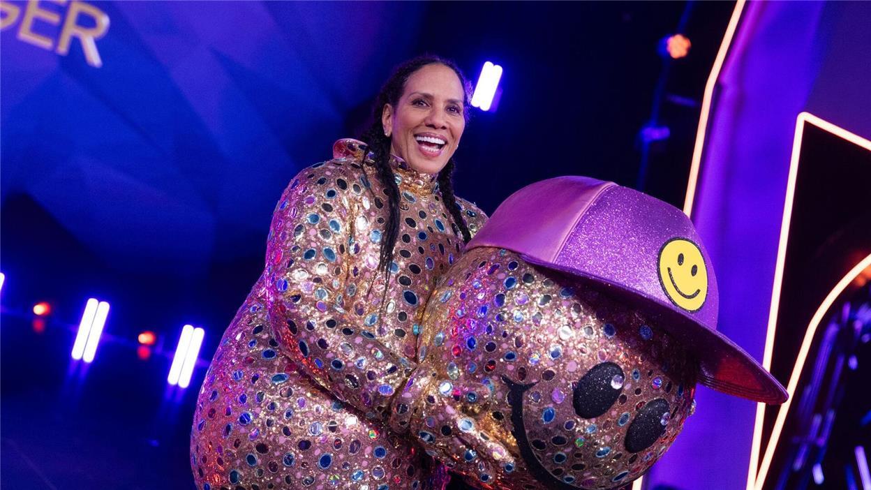 Barbara Becker steckte in einem funkelnden Kostüm.