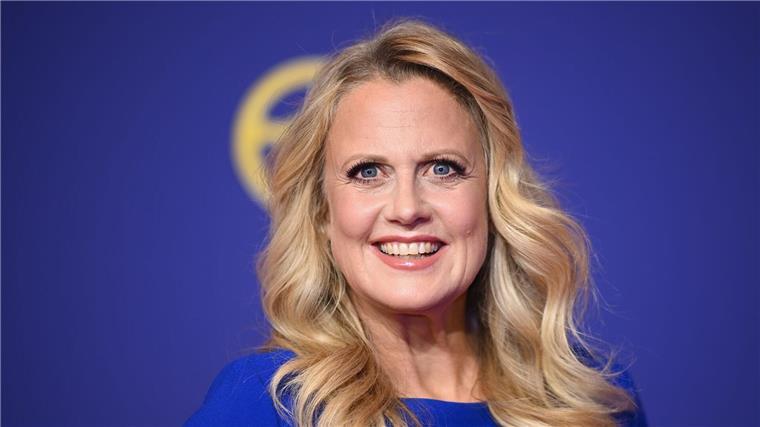 Gottschalk lockt Schöneberger in die Falle Barbara Schöneberger: „Ich bin jetzt in der Sendung angekommen.“