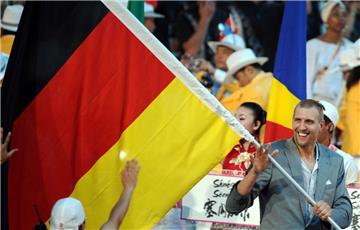 Basketball-Superstar Dirk Nowitzki durfte bei den Olympischen Spielen 2008 in Peking die deutsche Fahne tragen. 