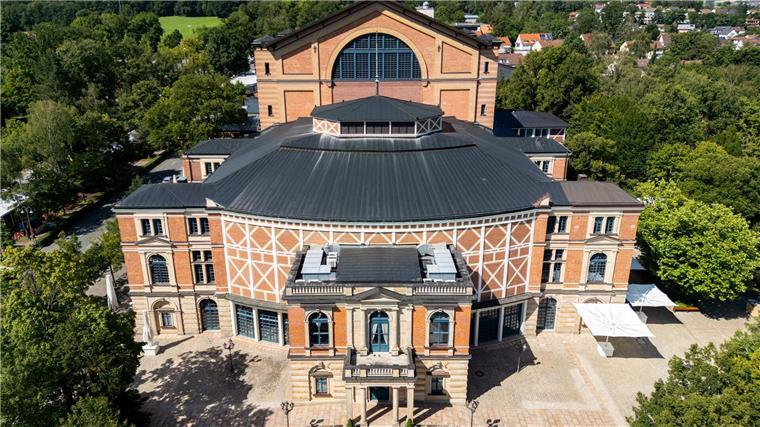 Neu auf dem Grünen Hügel? Tipps für Festspiel-Einsteiger Bayreuth von oben.