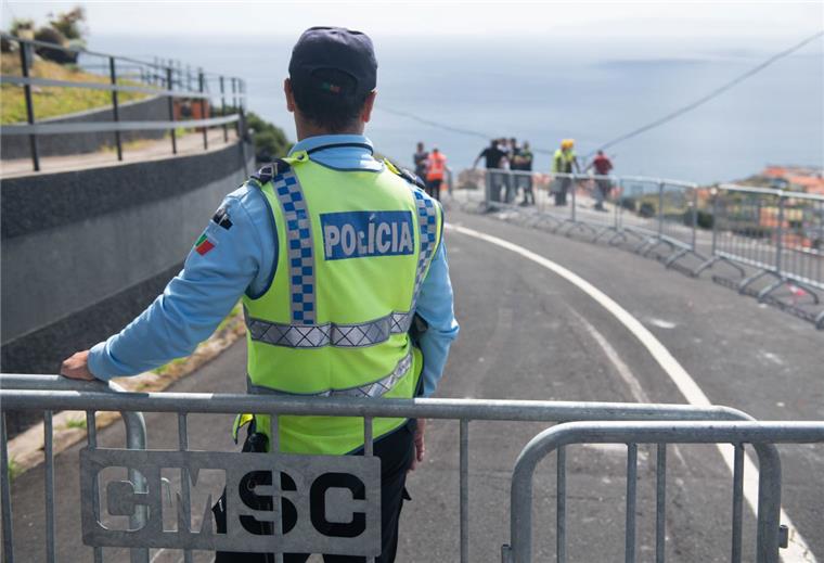 Bei dem Busunglück auf Madeira sind 29 Menschen ums Leben gekommen.