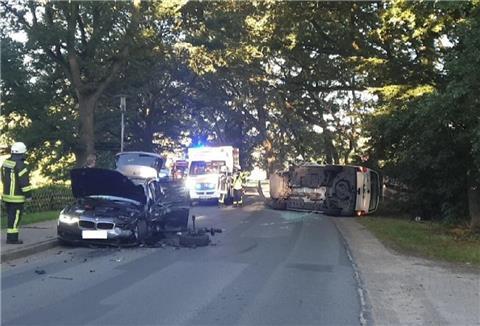 Bei dem schweren Verkehrsunfall in Elmlohe wurde eine 55-jährige Frau lebensgefährlich verletzt.