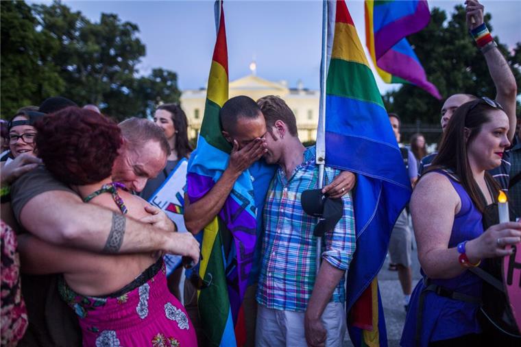 Massenmord in Orlando: Was wissen wir, was nicht Bei der bisher schlimmsten Bluttat eines Todesschützen in der US-Geschichte sind in einem Schwulenclub in Florida 50 Menschen getötet und 53 verletzt worden.