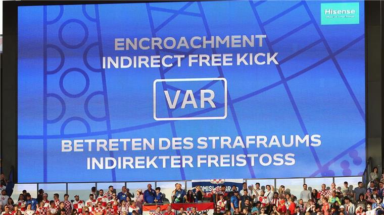 Bei der EM werden VAR-Entscheidungen auf der Anzeigetafel erklärt