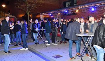 Bei der Erstsemesterparty der Hochschule Bremerhaven wurde die ganze Nacht gefei...
