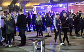 Bei der Erstsemesterparty der Hochschule Bremerhaven wurde die ganze Nacht gefei...