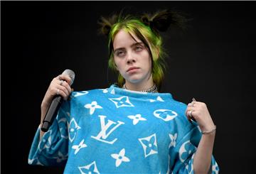 Bei der kommenden Dokumentation über Billie Eilish könnte es sich um einen biografischen Film handeln. 