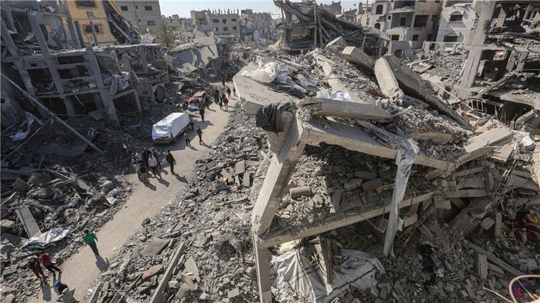 Bei einem israelischen Angriff auf ein Haus in der Stadt Gaza sollen mehrere Palästinenser, darunter die Protagonistin eines Films, ums Leben gekommen sein. (Archivbild)