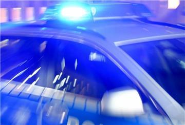 Bei einem Unfall ist ein 80 Jahre alter Mann aus Stadland schwer verletzt worden.