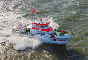 Bei einer Kollision von einem Windparkschiff mit einer Windkraftanlage im Offshore Windpark Riffgrund 1 wurden drei Besatzungsmitglieder verletzt.