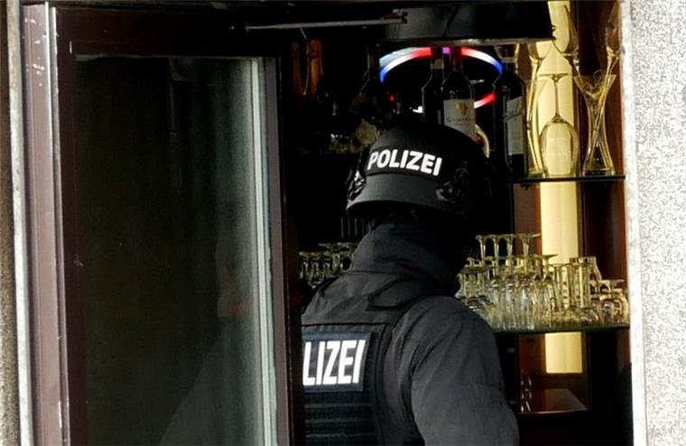 Bei einer Razzia wurden in Bremen und Hamburg 28 Kilo Heroin sichergestellt.