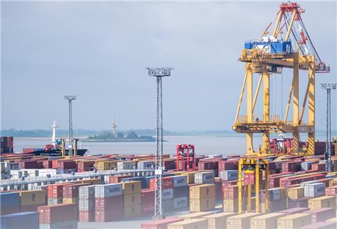 Gelände von Eurogate in Bremerhaven