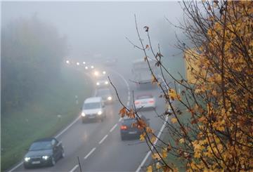 Bei Nebel kommt es nicht nur auf gutes Sehen, sondern mehr denn je auf rechtzeitiges „Gesehen werden“ an. 