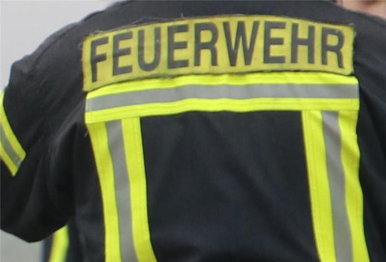 Bei Neuenwalde brannte ein PC
