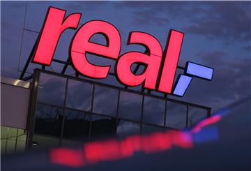 Bei Real stehen bereits bis zum Jahresende Schließungen an.