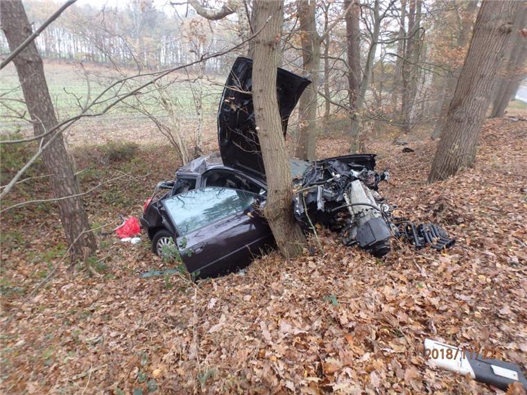 Bei Unfällen wirken massive Kräfte auf Fahrzeug und Körper. Oft mit schweren Folgen.