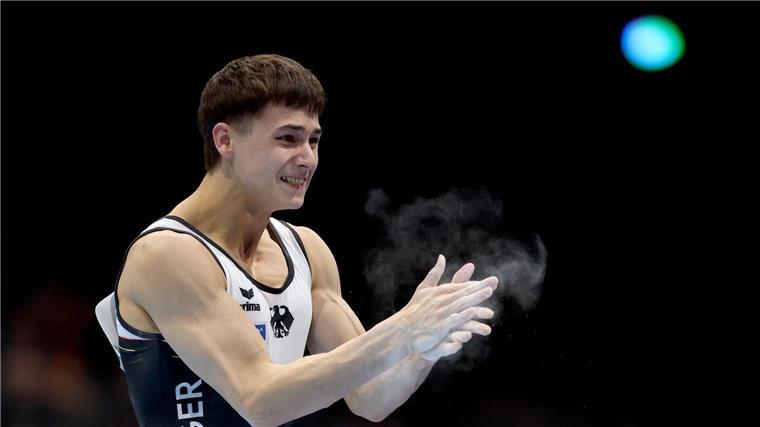 Bei Premiere: Turn-Duo Eder/Schönmaier gewinnt EM-Gold Beifall für seine Barren-Übung: Timo Eder.
