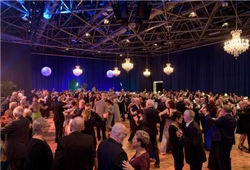 Beim Haven Ball feierten am Freitag neben Vertretern der Marine auch Persönlichkeiten aus der Wirtschaft und der Politik.