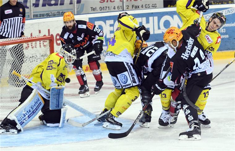 Gegner-Check: Krefeld Pinguine stehen mit dem Rücken zur Wand Beim letzten Heimspiel gegen Krefeld am 18. Oktober gab es für die Fischtown Pinguins eine 2:5-Niederlage. Heute soll ein Sieg her.