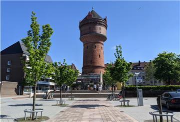 Beim Wasserturm wird gesungen. Foto privat