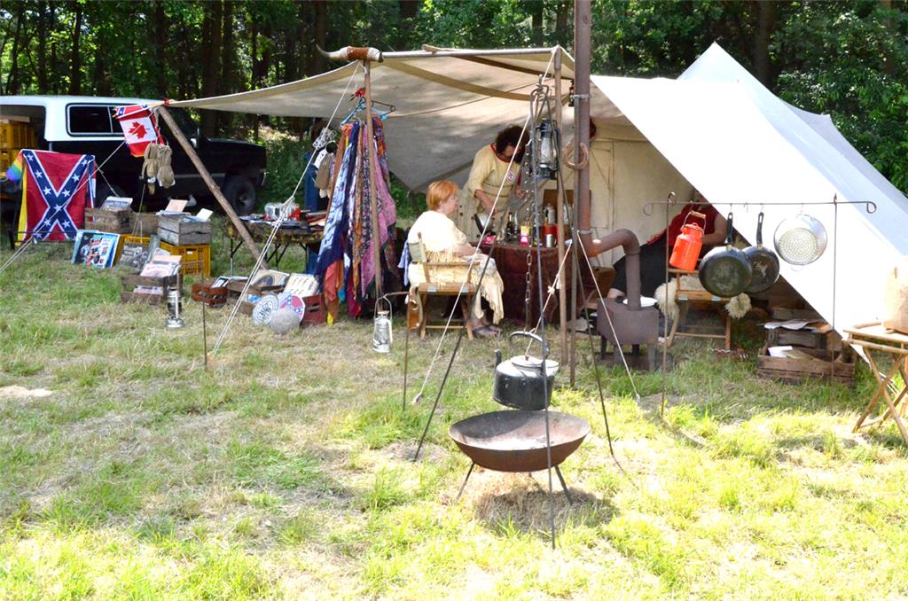 Beim Westerntreffen in Düring trafen sich Cowboys, Indianer und Banditen, gemein...