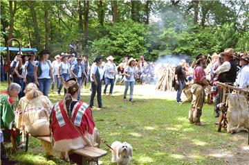 Beim Westerntreffen in Düring trafen sich Cowboys, Indianer und Banditen, gemein...