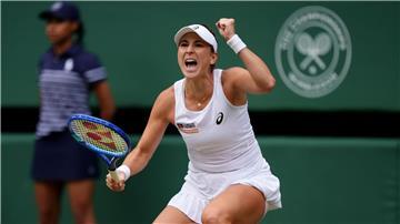 Belinda Bencic bejubelt den Einzug ins Viertelfinale von Wimbledon.