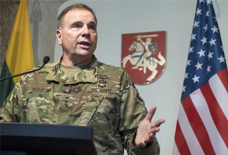 Ex-US-General warnt vor Sabotage in Bremerhaven Ben Hodges, Generalleutnant a.D., war bis Ende 2017 Oberkommandierender der US-Landstreitkräfte in Europa.