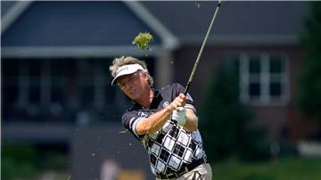 Bernhard Langer hat in München einen besonderen Caddie.