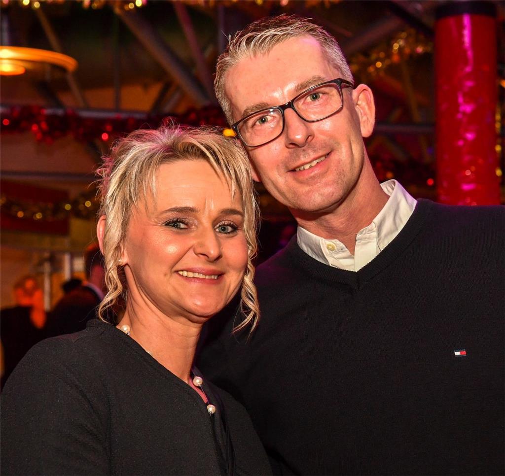 Bianca und Kai Schalinski treffen viele (Ex-) Bremerhavener nur beim Weihnachtsz...