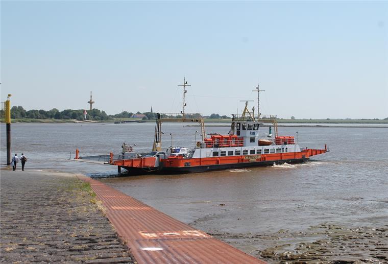 Weser-Radweg: Bei dieser Radtour muss man zweimal an Bord Schnellfähre Sandstedt-Brake