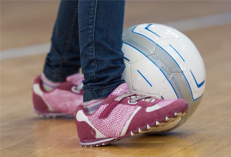 Bremer Vereine wollen Mädchen für Fußball begeistern