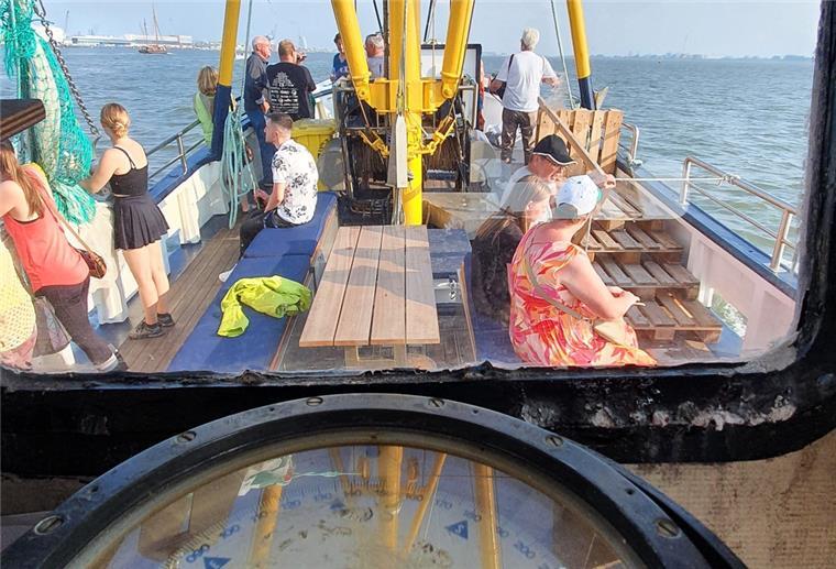 Wremen: Touristenfahrten statt Krabbenfischen Wremen: Touristenfahrten statt Krabbenfischen