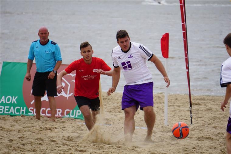Beachsoccer: VfL 07 Bremen gewinnt am Weserstrand Beachsoccer: VfL 07 Bremen gewinnt am Weserstrand