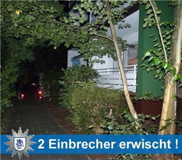 Die Polizei Bremerhaven hat am Donnerstagabend zwei Einbrecher in der Wurster Straße festgenommen.