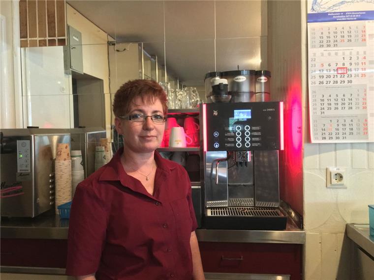 Traurig: Gastro-Flohmarkt zum Abschied vom Nordseestadion
