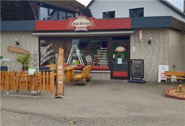 Bäckerei und Imbissbetrieb Hoops in Köhlen.
