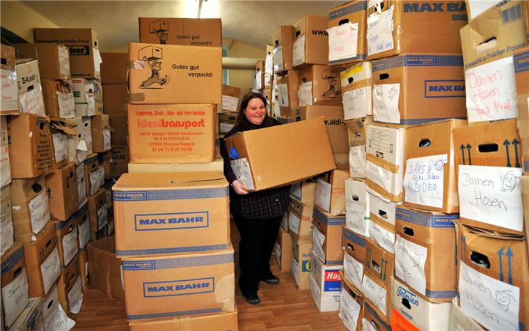 Kleiderkammern geht die Kinderkleidung aus