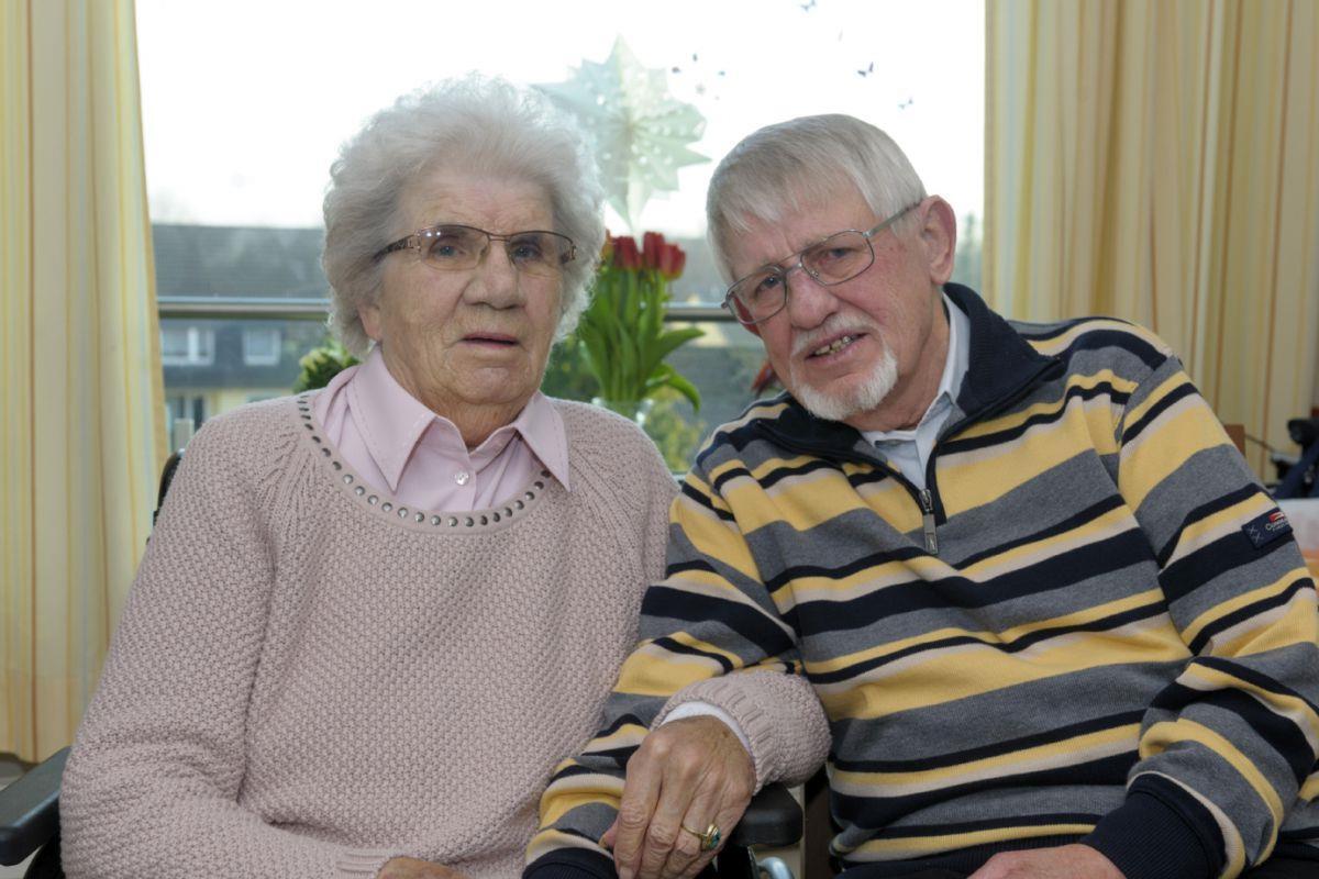 Dieses Paar aus Bremerhaven ist seit 65 Jahren verheiratet Dieses Paar aus Bremerhaven ist seit 65 Jahren verheiratet